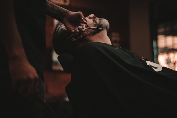 Precision Beard Line